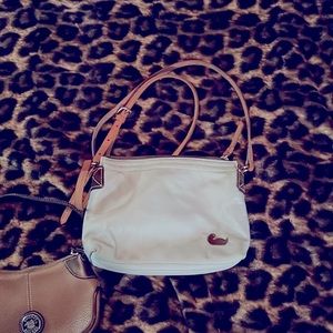 Gray nylon crossbody 🦆